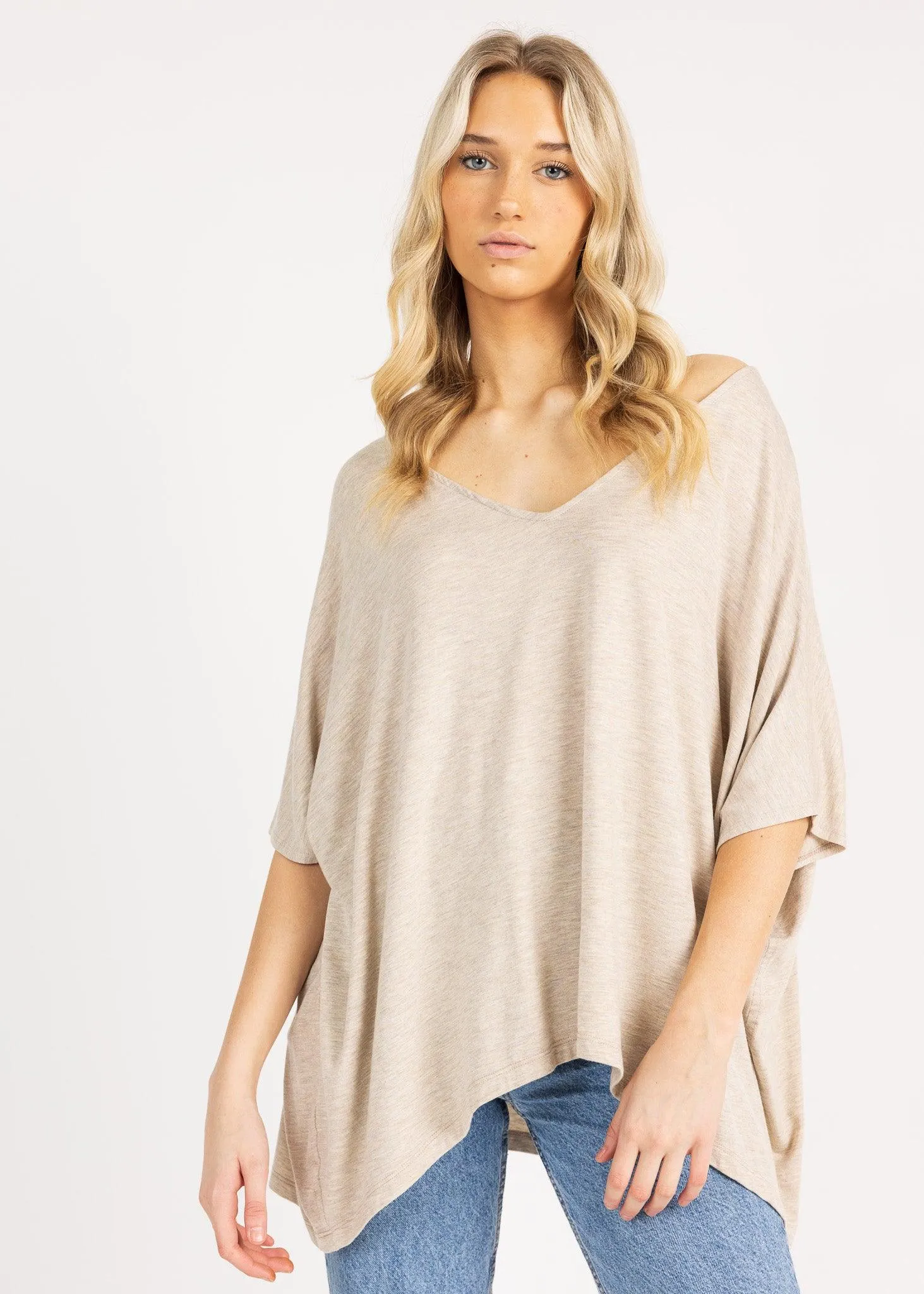 APPLE TOP SLEEVELESS vneck