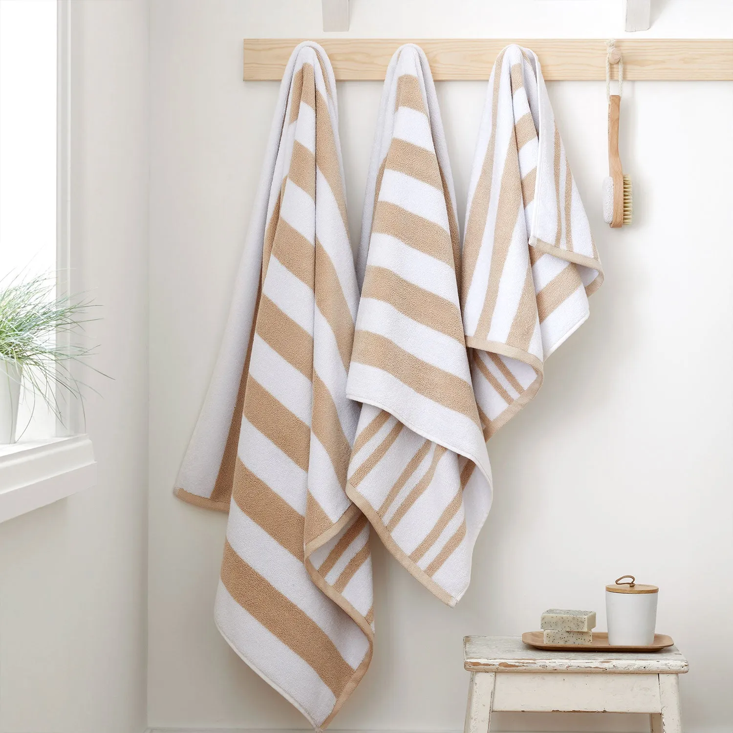 Bianca Reversible Stripe Natural Jacquard Towels