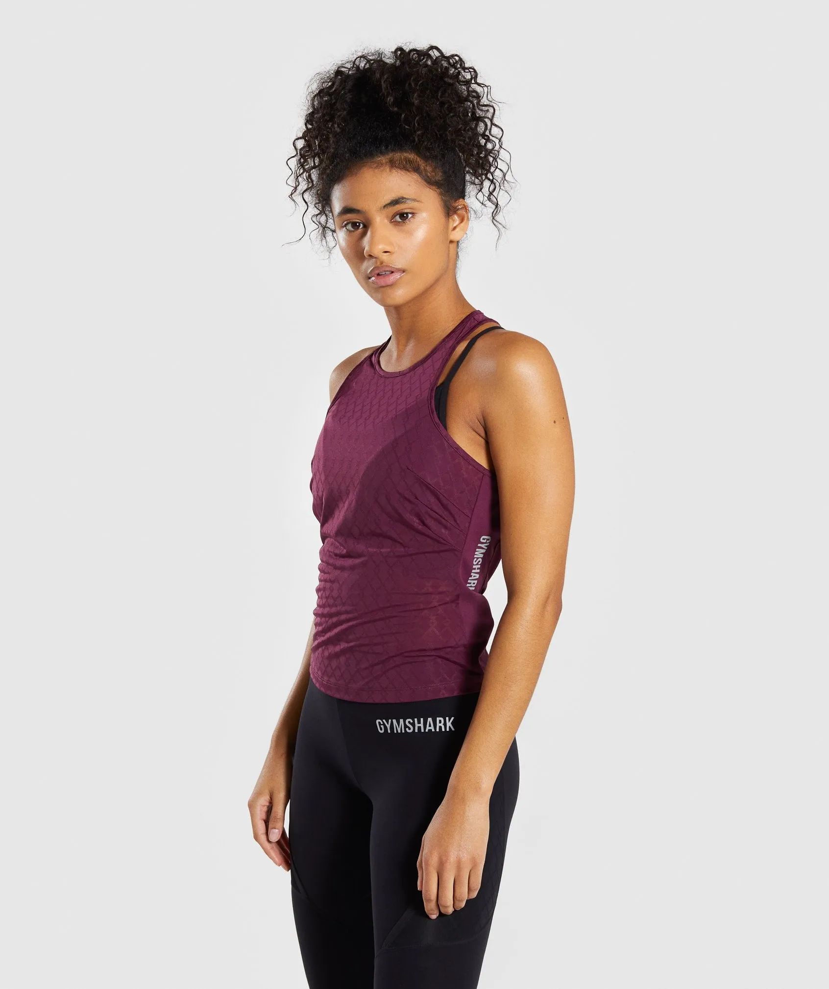 Gymshark Geo Mesh Vest - Dark Ruby