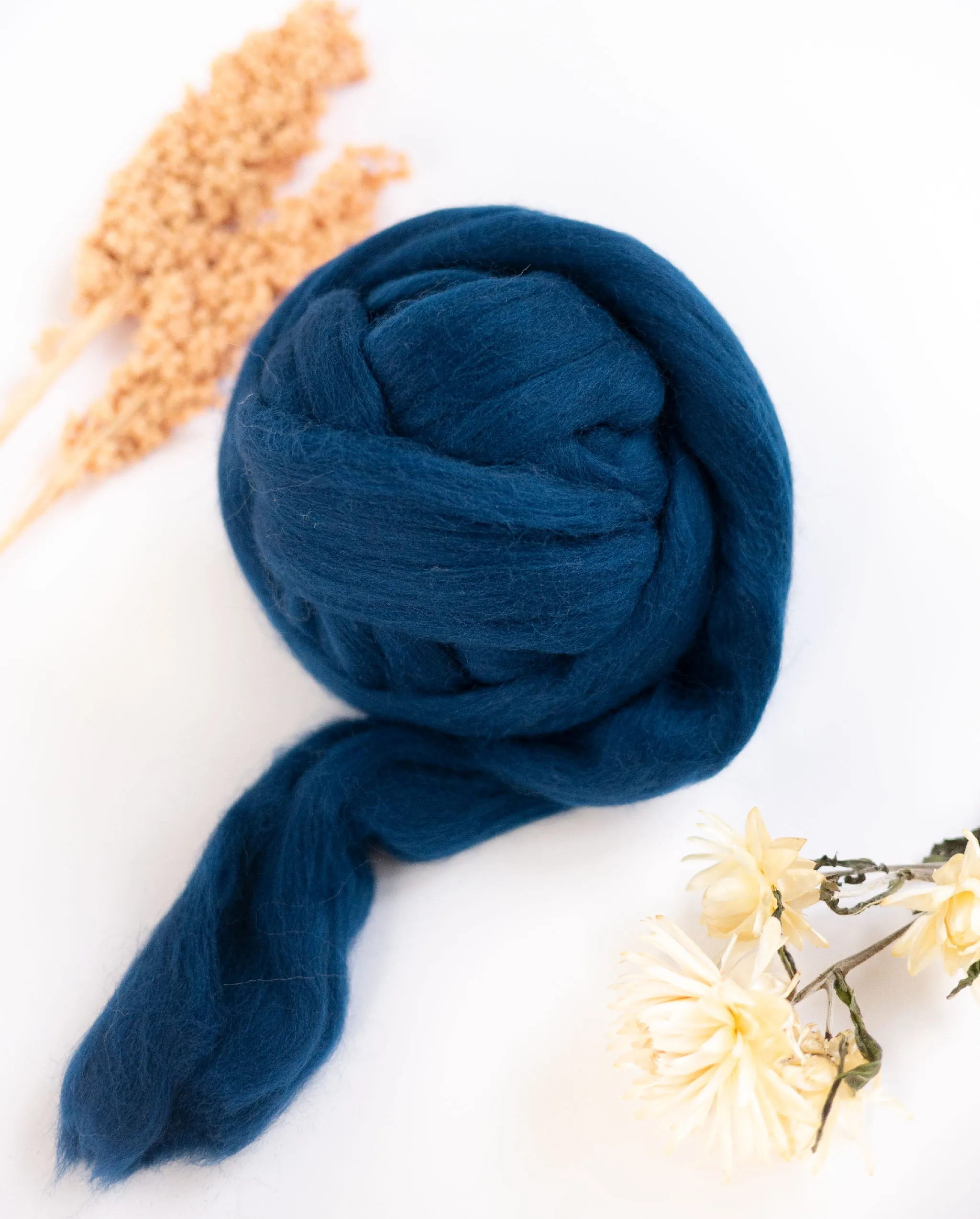 Merino wool roving, 100g