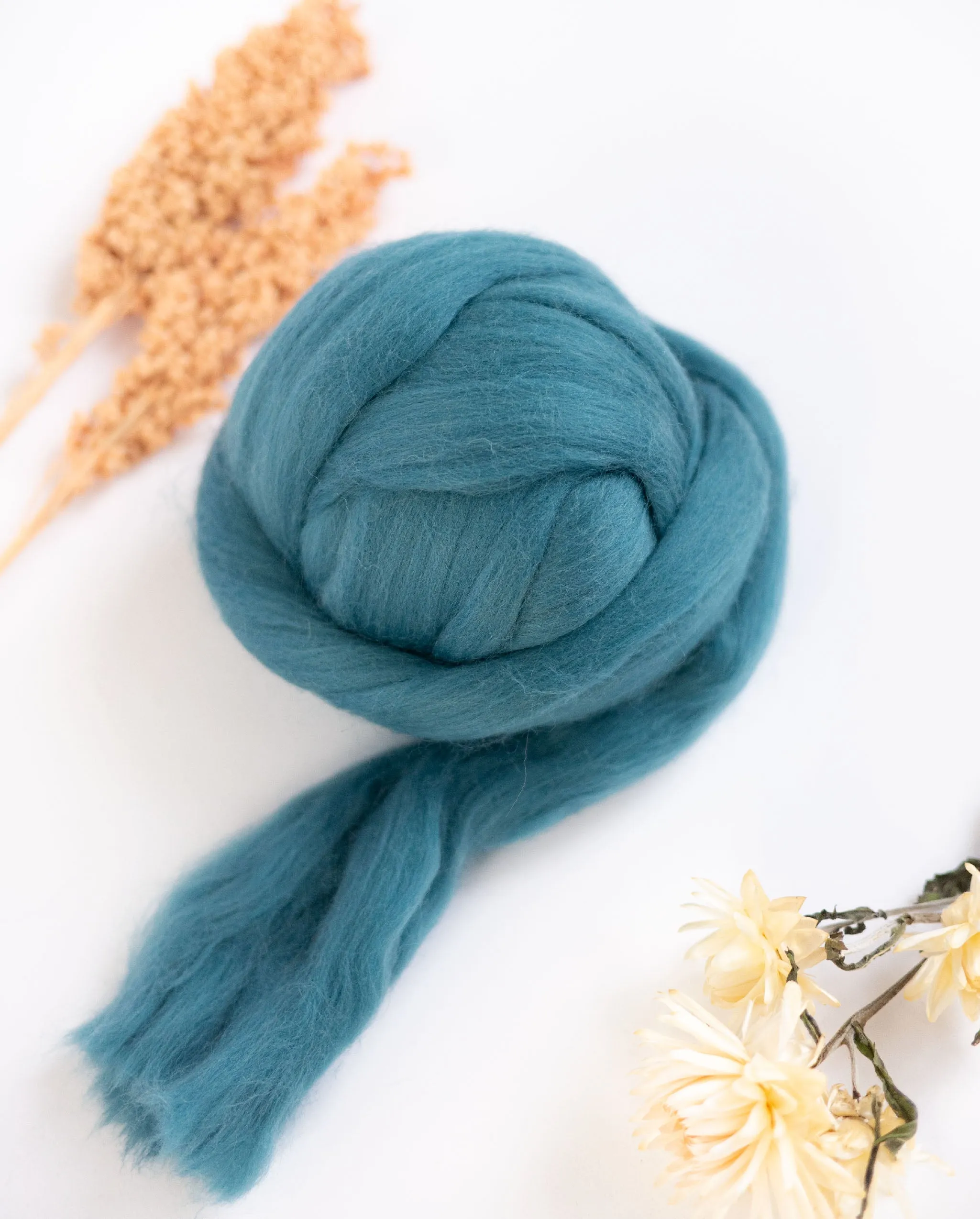 Merino wool roving, 100g