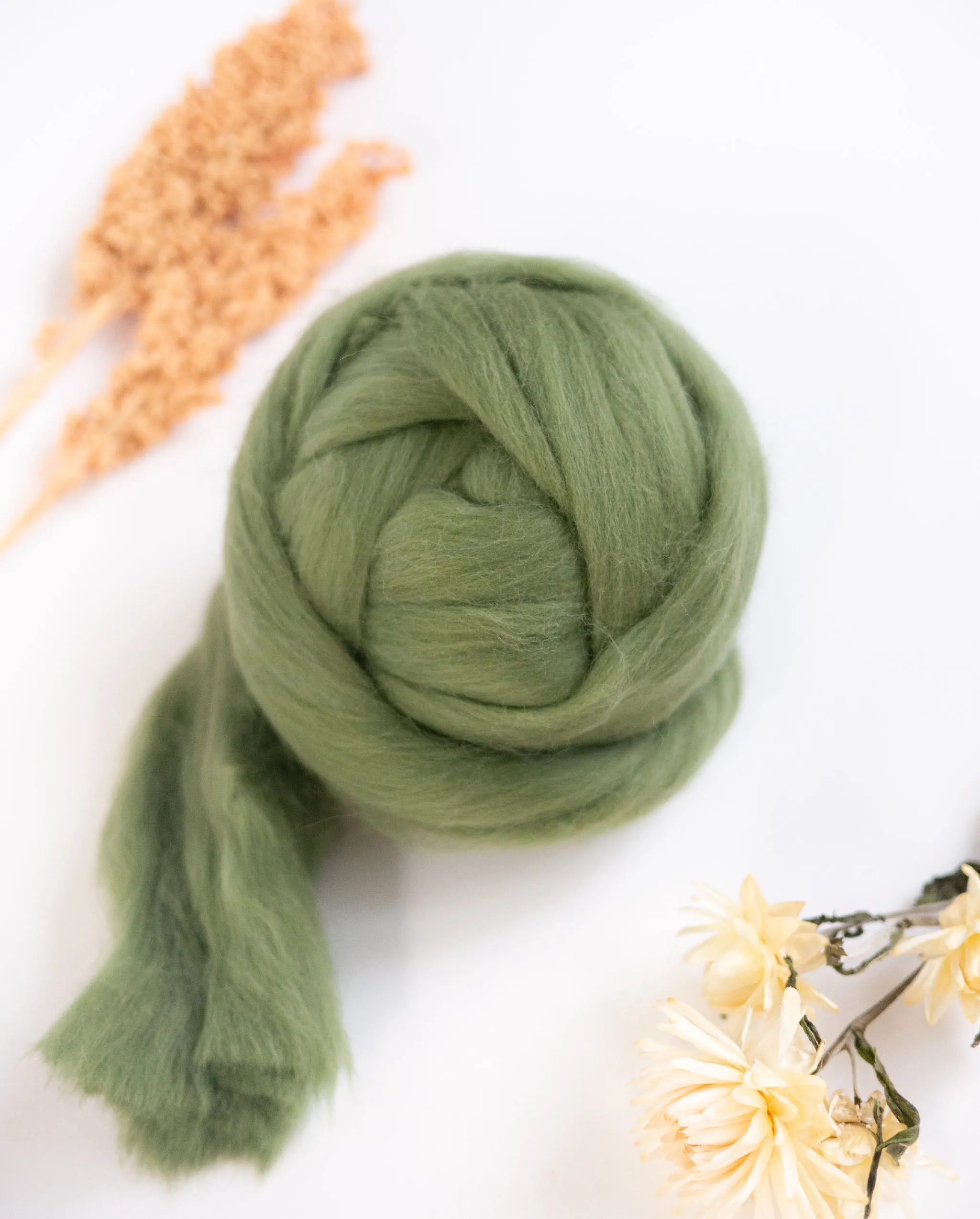 Merino wool roving, 100g
