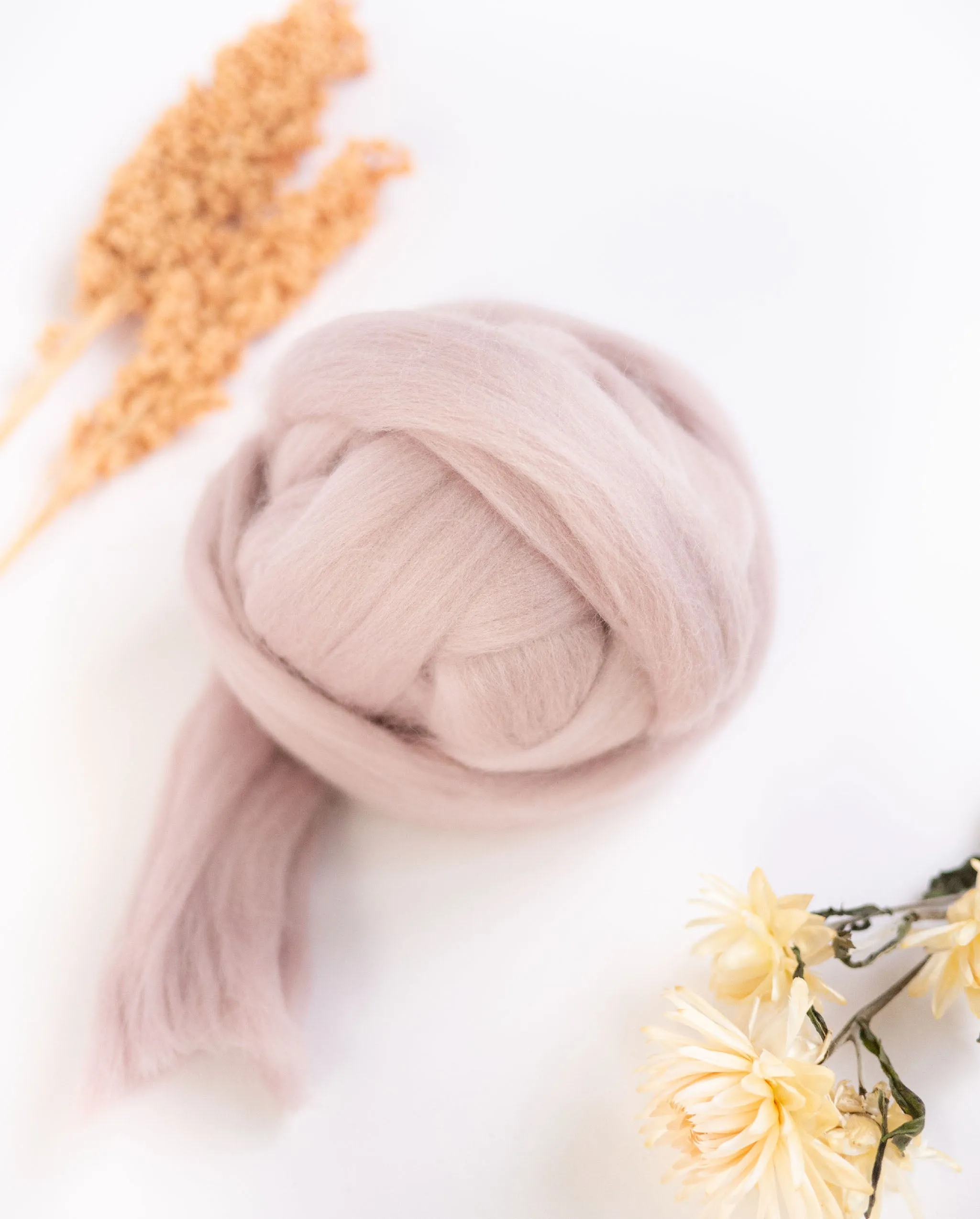 Merino wool roving, 100g